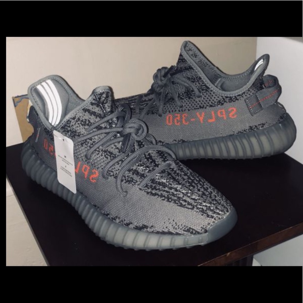 Yeezy boost belugas 2.0